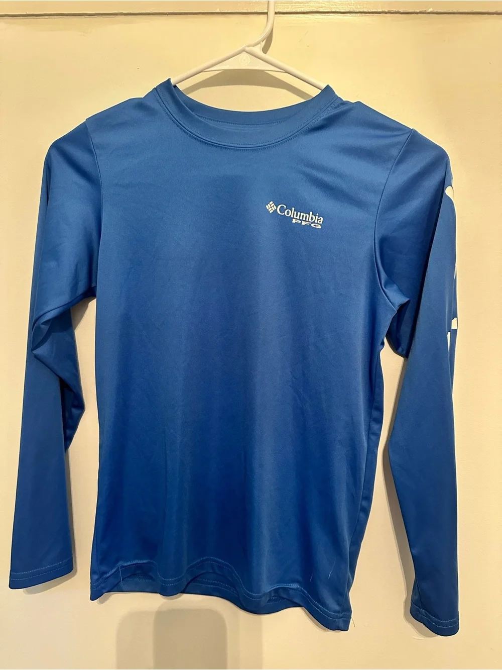 Columbia Boy’s Long Sleeve Performance Tee/swim shirt - Royal Blue size 10